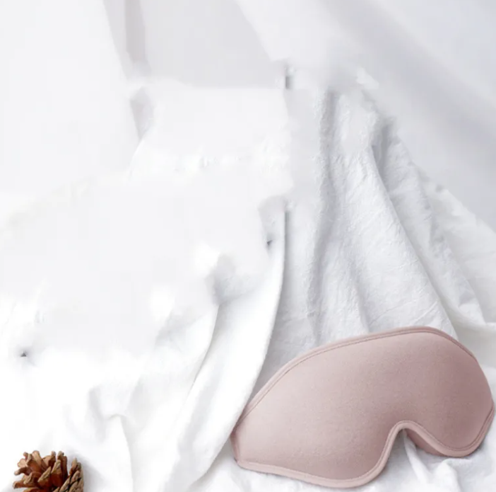 The Contoured Silk Sleep Mask