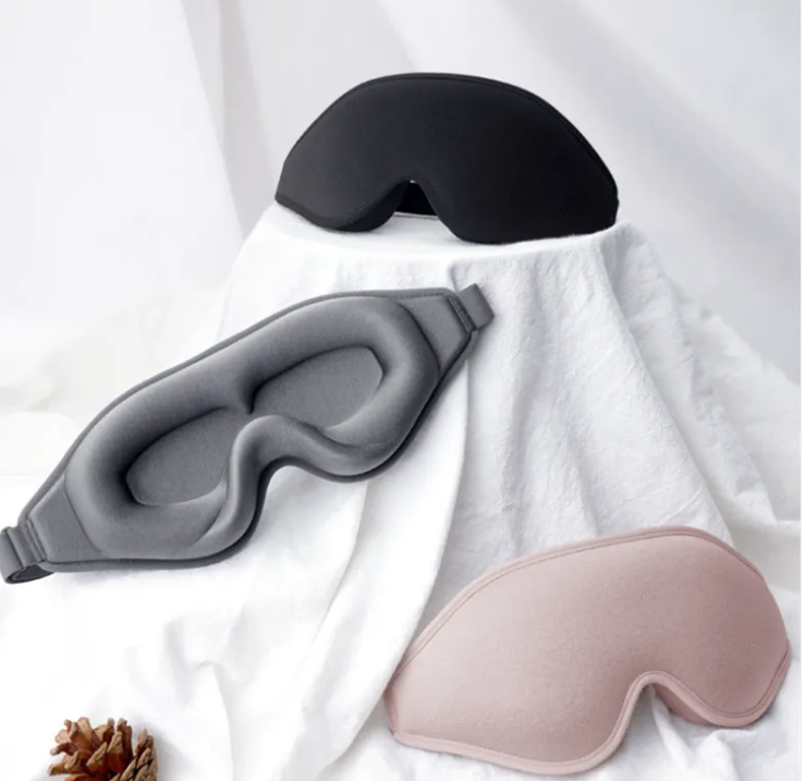 The Contoured Silk Sleep Mask